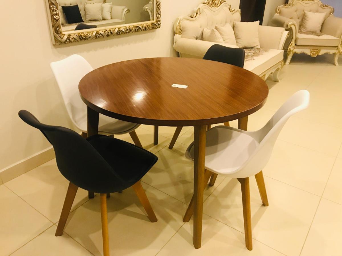 Atrium High Suite 2Bed Family Apartment Near Giga Mall 이슬라마바드 외부 사진