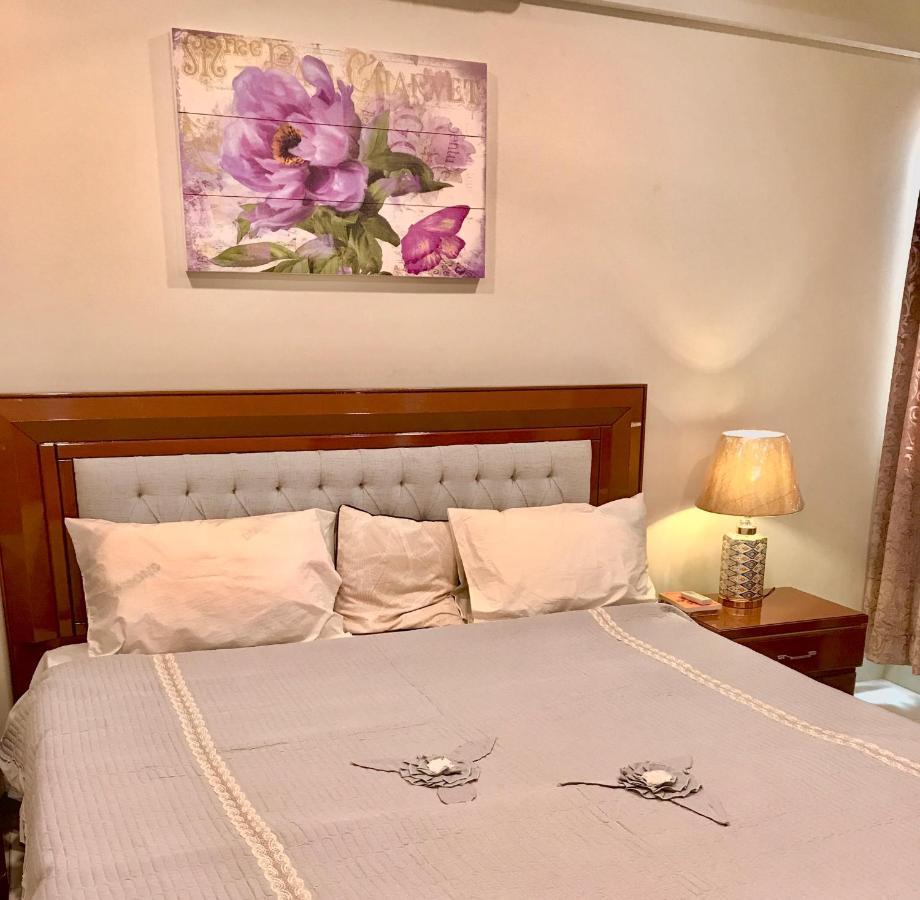 Atrium High Suite 2Bed Family Apartment Near Giga Mall 이슬라마바드 외부 사진